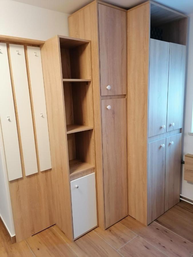 RatečeZbogarアパートメント エクステリア 写真